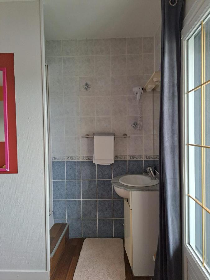 Le Petit Pecheur Hotel Saint-Florent-le-Vieil Eksteriør billede