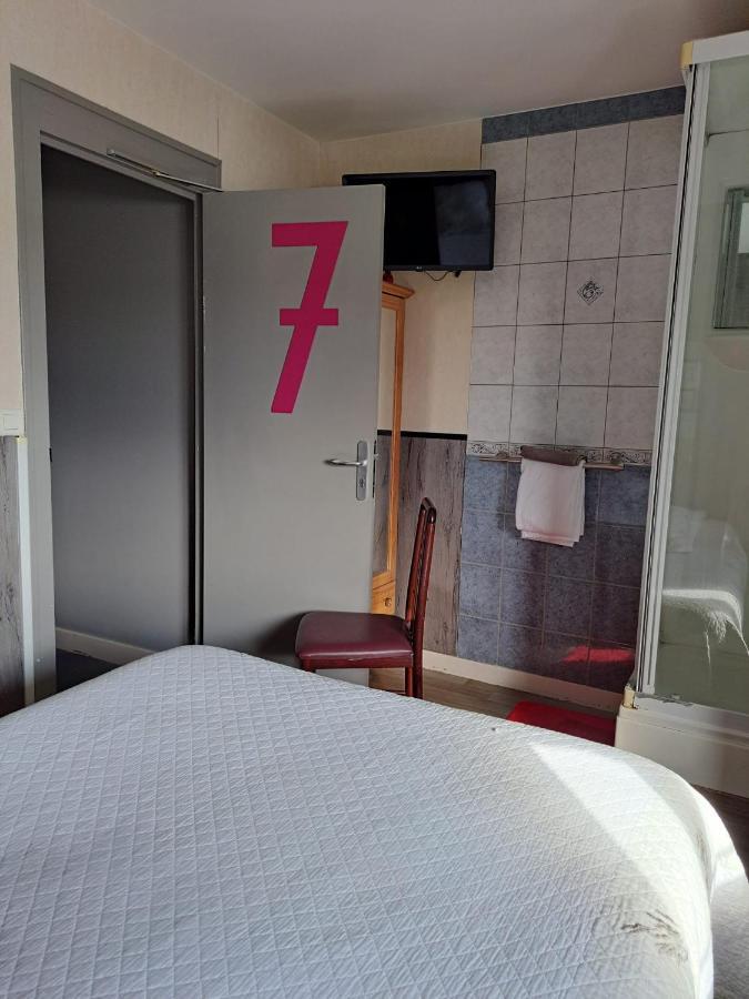 Le Petit Pecheur Hotel Saint-Florent-le-Vieil Eksteriør billede