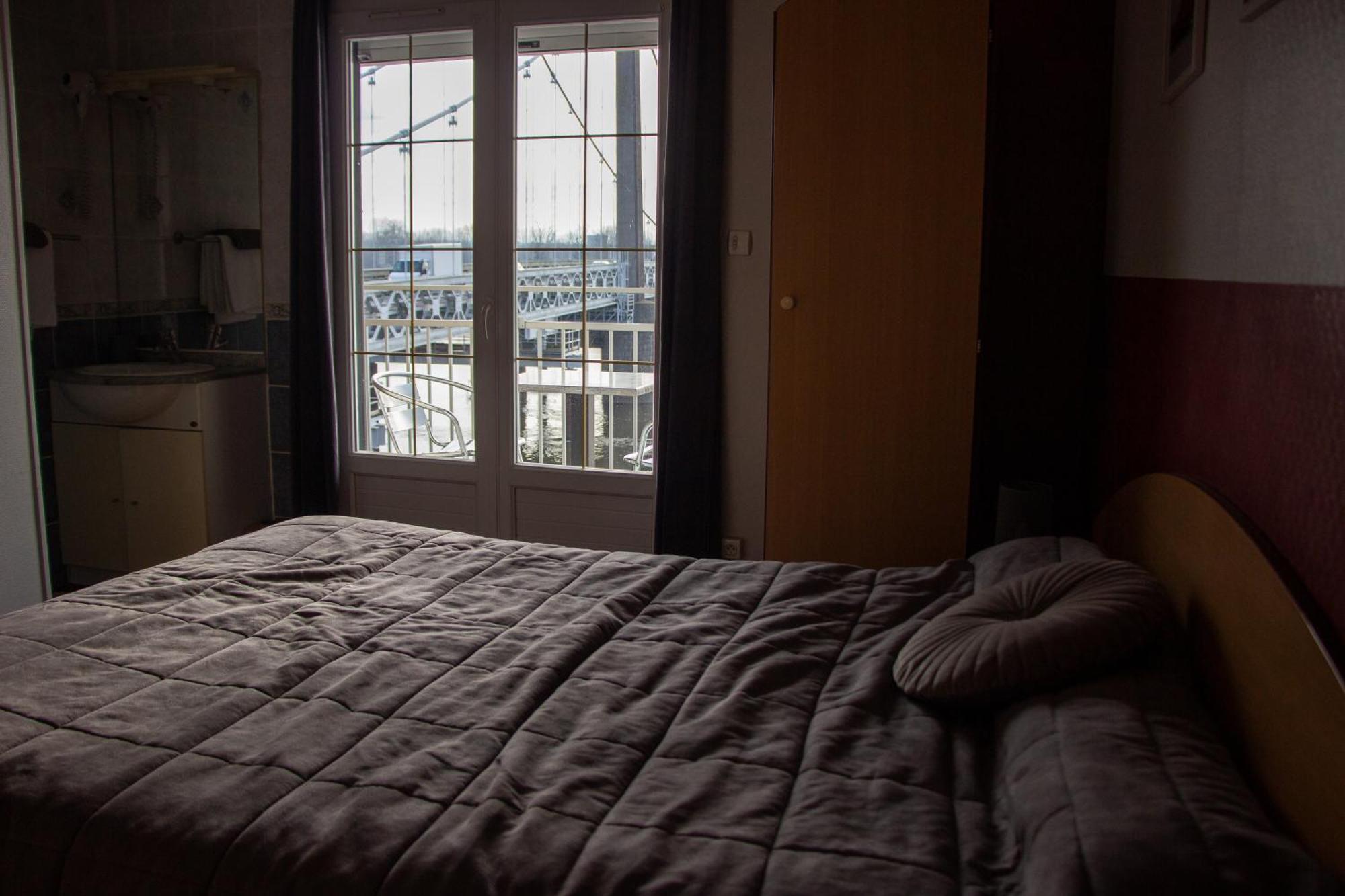 Le Petit Pecheur Hotel Saint-Florent-le-Vieil Eksteriør billede