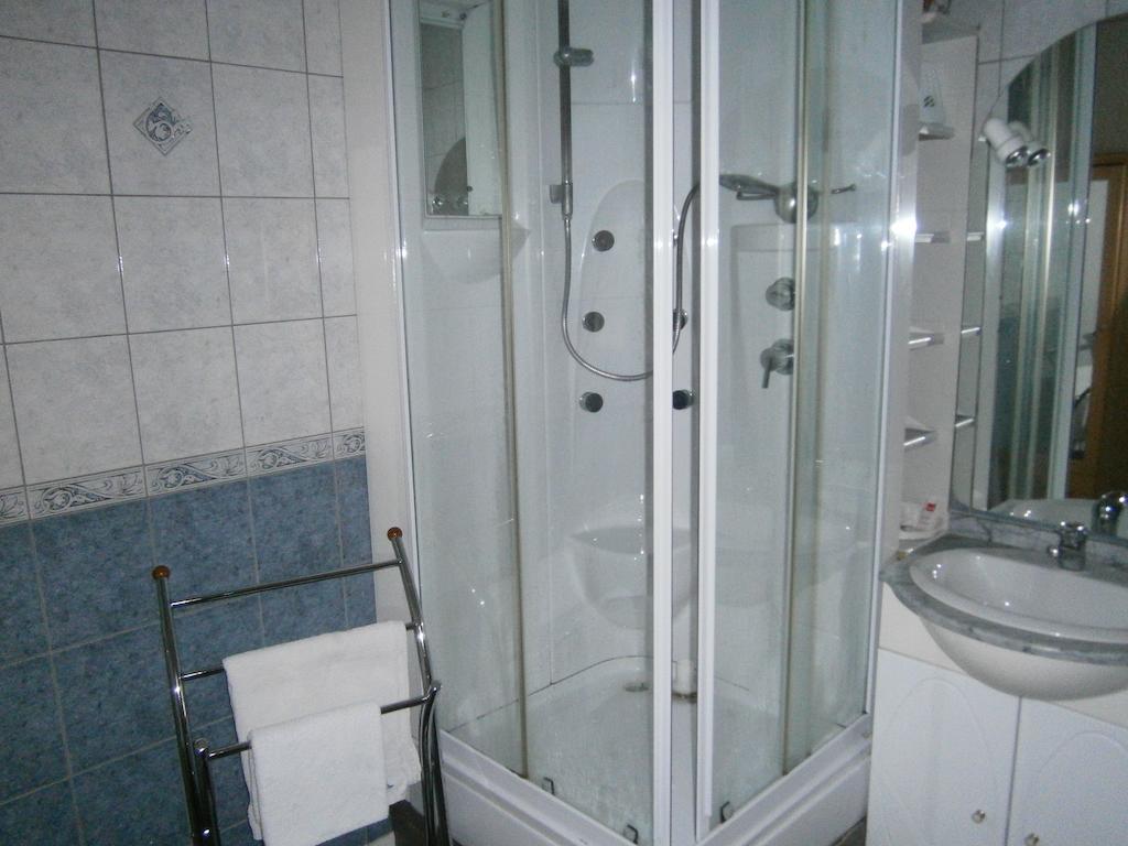 Le Petit Pecheur Hotel Saint-Florent-le-Vieil Eksteriør billede
